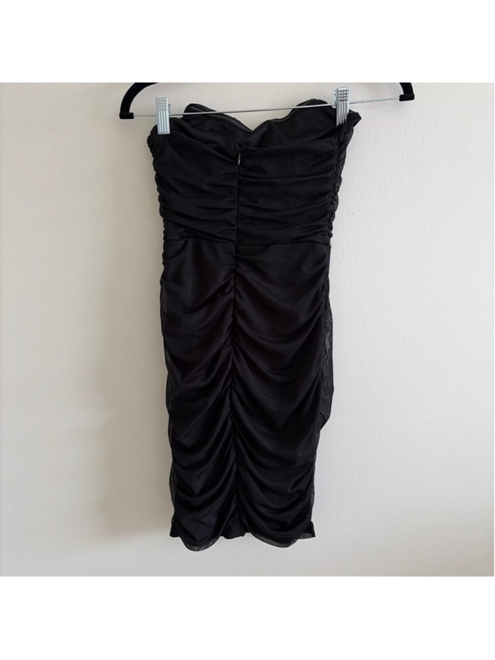 Women's Black Strapless Ruched Mini Dress XS - Picture 2 of 2